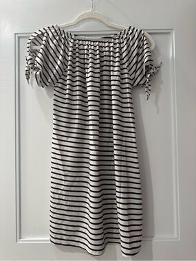 Striped Off-Shoulder Summer Dress - Black & White